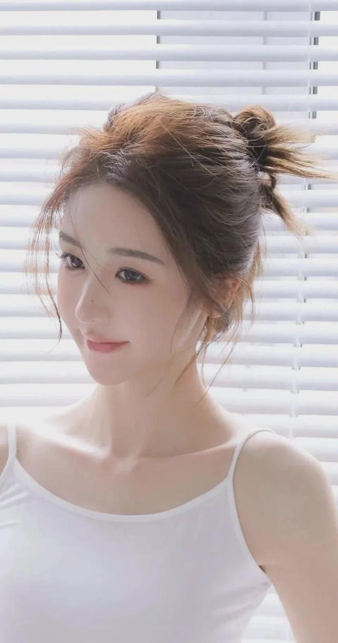 男一区二区 MBA智库AG真人旗舰厅亚洲男(图1)